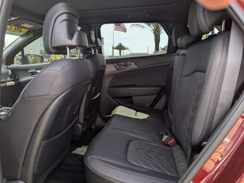 Used 2023 Kia Sportage X-Line AWD/4WD image 15