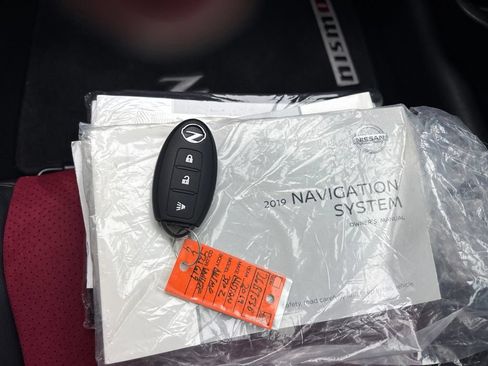 Used 2019 Nissan 370Z NISMO RWD image 18