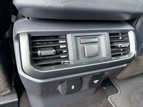 Used 2021 Ford F150 Lariat w/ Equipment Group 502A High AWD/4WD image 18