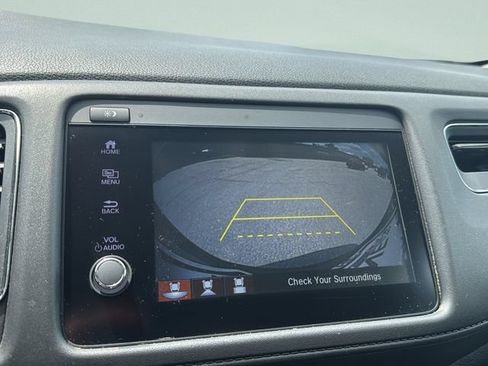 Used 2022 Honda HR-V EX image 24