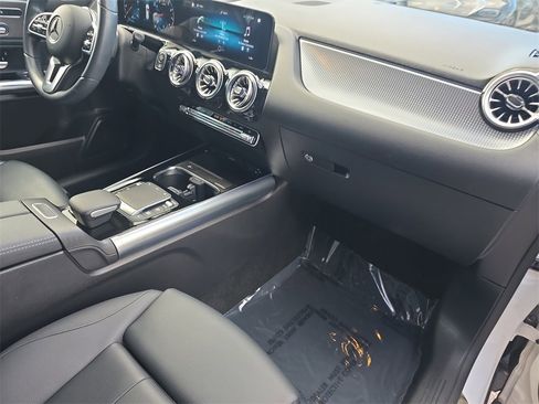 Used 2022 Mercedes-Benz GLA 250 image 18