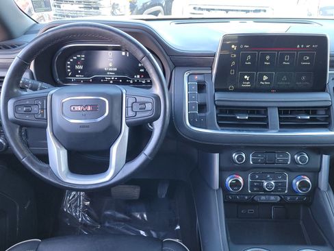 Used 2022 GMC Yukon SLT w/ SLT Luxury Package AWD/4WD image 9