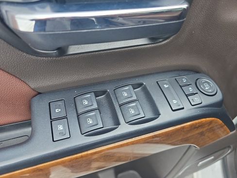 Certified 2018 Chevrolet Silverado 1500 High Country image 11