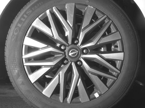 Used 2025 Nissan Altima 2.5 SV image 13