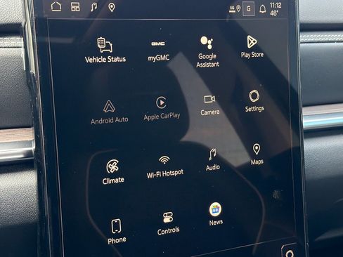 New 2026 GMC Terrain Denali w/ LPO, Black Badging Package image 20