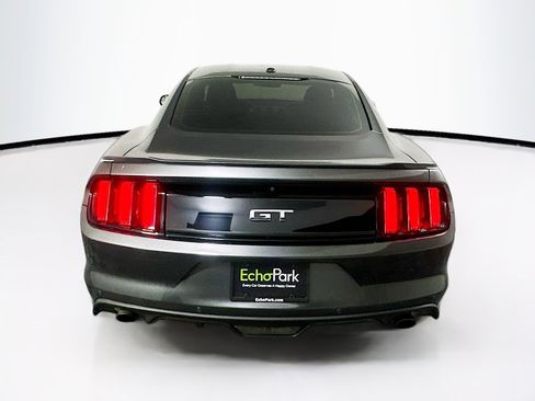 Used 2017 Ford Mustang GT Premium image 7