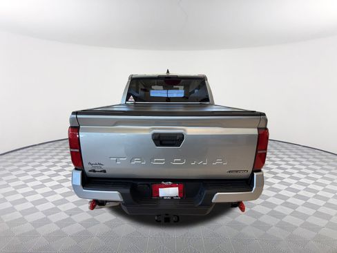 New 2025 Toyota Tacoma TRD Off-Road AWD/4WD image 5