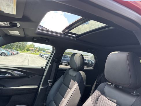 Certified 2023 Chevrolet TrailBlazer RS w/ Sun and Liftgate Package AWD/4WD image 10