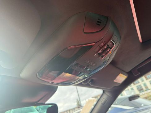 Used 2022 Maserati Levante Modena image 24