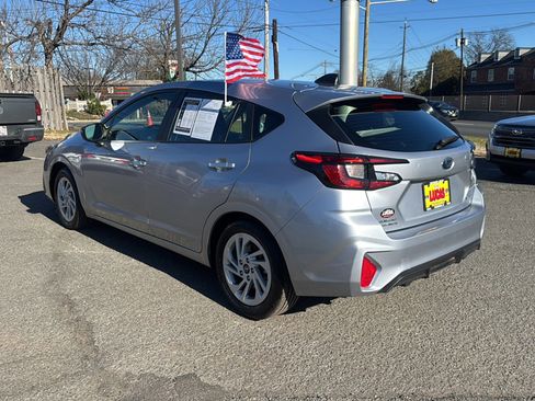 Certified 2025 Subaru Impreza 2.0i image 4