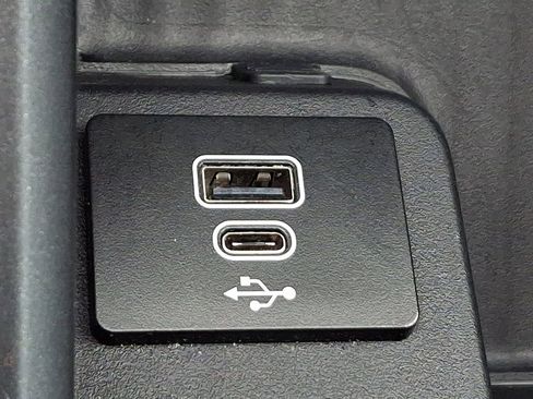 Certified 2025 Ford Expedition Max Active image 25