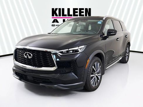 Used 2023 INFINITI QX60 Sensory w/ Vision Package AWD/4WD image 3