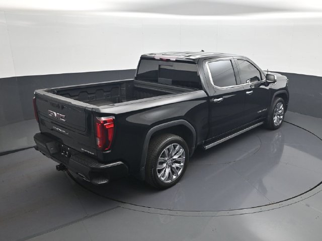Used 2024 GMC Sierra 1500 Denali AWD/4WD image 17