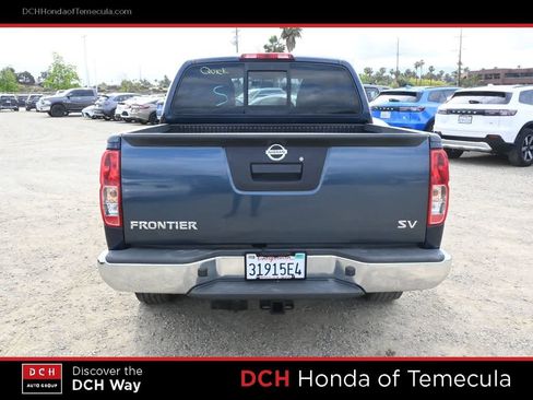 Used 2019 Nissan Frontier SV RWD image 6
