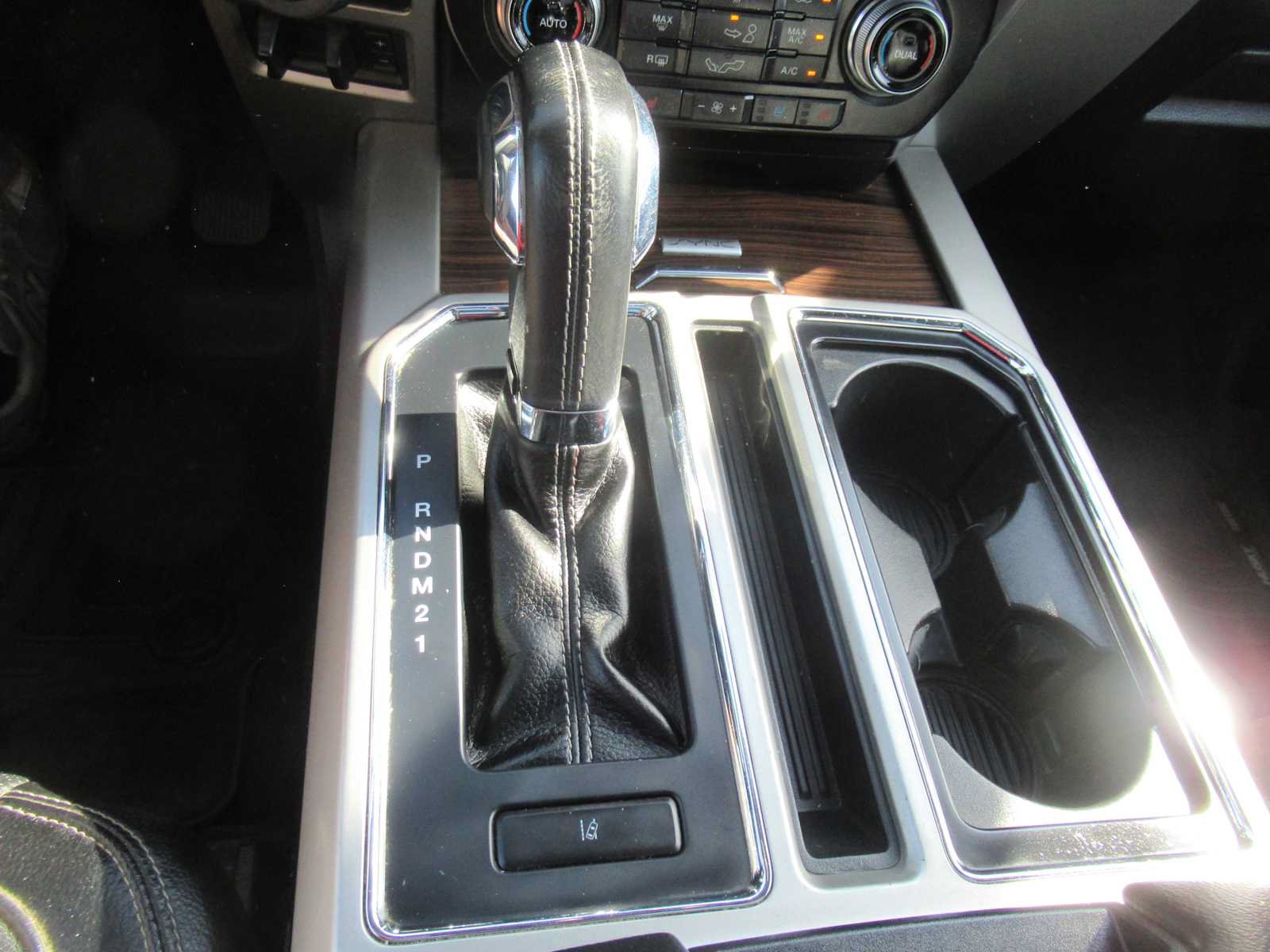 Used 2016 Ford F150 Lariat w/ Equipment Group 502A Luxury AWD/4WD image 27