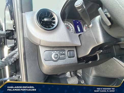 Used 2024 Mercedes-Benz Sprinter 2500 image 14
