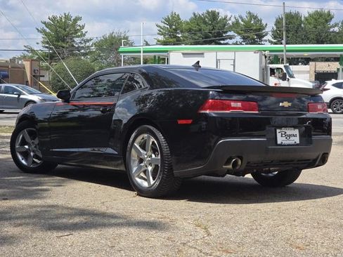 Used 2015 Chevrolet Camaro LT RWD image 5