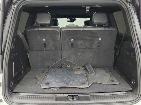 Used 2023 Jeep Wagoneer 4WD w/ Premium Group I image 20