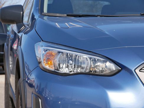 Used 2023 Subaru Crosstrek 2.0i AWD/4WD image 16