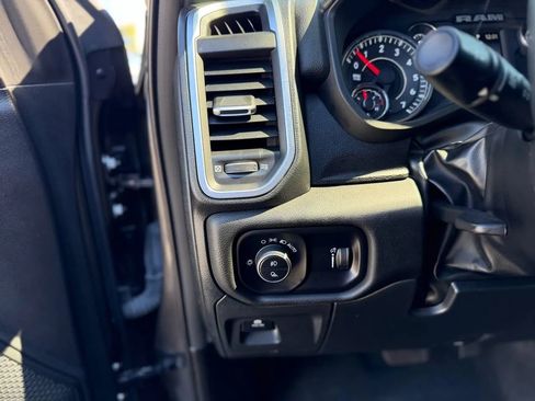 Used 2024 RAM 1500 Big Horn image 45
