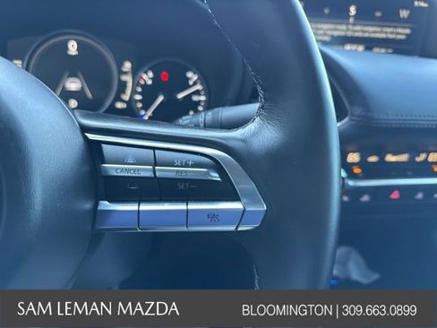 Used 2022 MAZDA MAZDA3 s image 21
