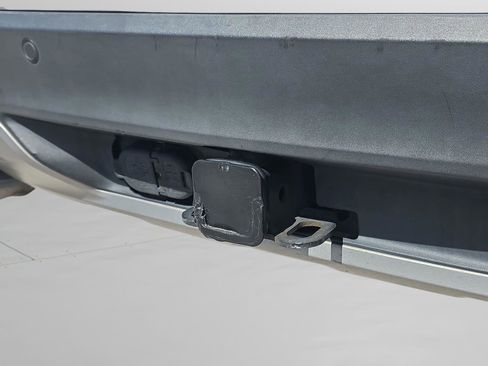 Used 2020 Ford Explorer Platinum w/ Premium Technology Package image 11