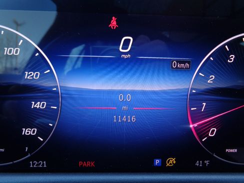 Used 2025 Mercedes-Benz E 450 4MATIC All-Terrain Wagon image 21