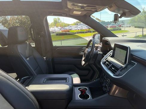 Used 2023 Chevrolet Tahoe High Country w/ Advanced Technology Package AWD/4WD image 31