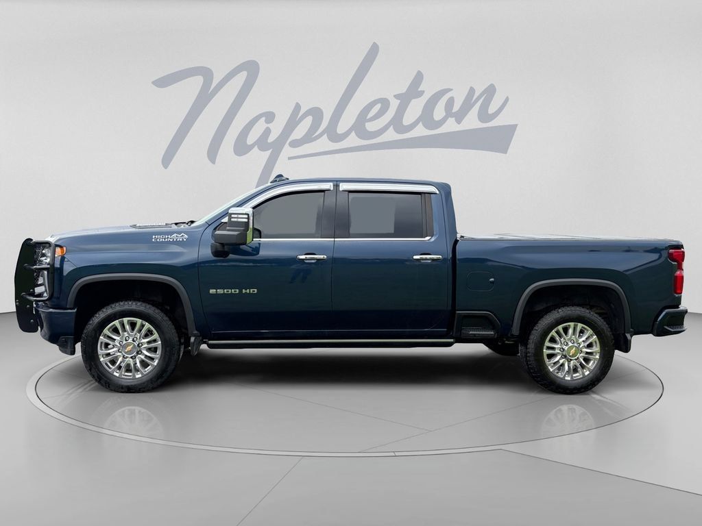 Used 2023 Chevrolet Silverado 2500 High Country w/ Safety Package II AWD/4WD image 4