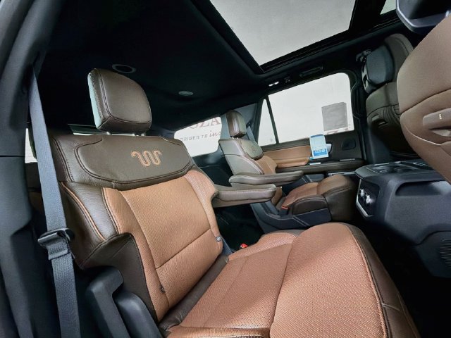New 2026 Ford Expedition King Ranch AWD/4WD image 36
