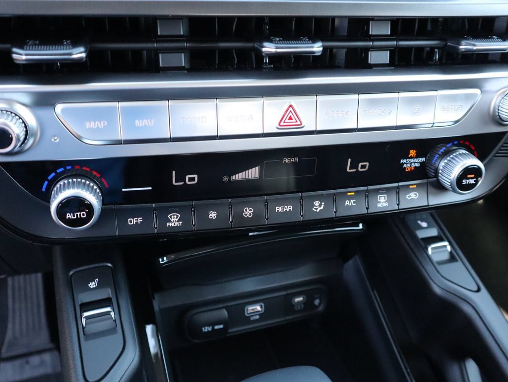 New 2025 Kia Telluride S FWD image 43