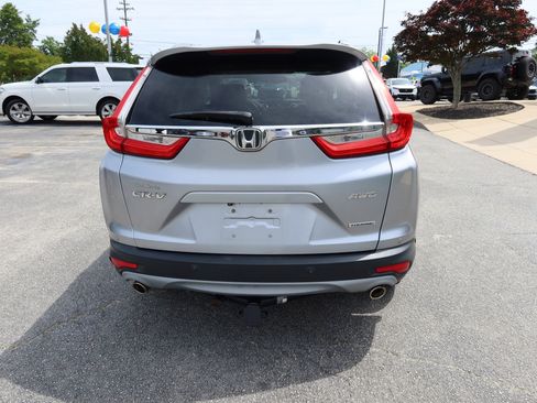 Used 2018 Honda CR-V Touring image 5