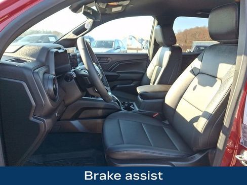 Used 2025 Chevrolet Colorado Trail Boss image 18