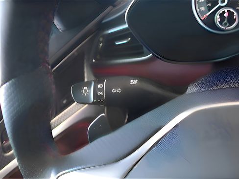 Used 2023 Genesis G70 2.0T w/ Sport Prestige Package image 15