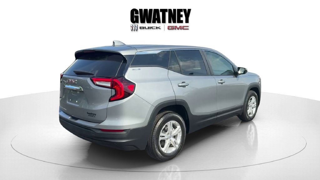 Used 2024 GMC Terrain SLE FWD image 5