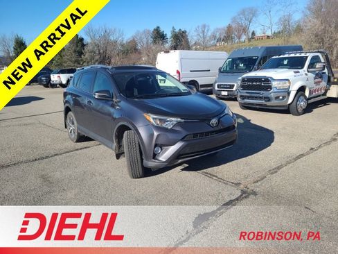 Used 2018 Toyota RAV4 XLE w/ Plus Extra Value Package image 3