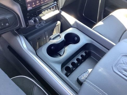 New 2026 RAM 2500 Laramie w/ Night Edition AWD/4WD image 18
