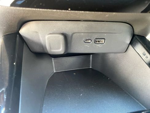 Used 2025 Chevrolet Trax ACTIV FWD image 29
