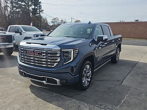 Certified 2024 GMC Sierra 1500 Denali w/ Denali Reserve Package image 4