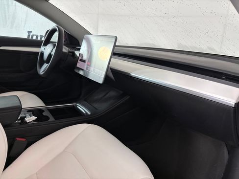 Used 2022 Tesla Model 3 Performance AWD/4WD image 23