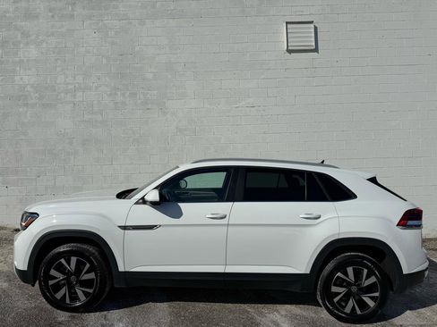 Used 2022 Volkswagen Atlas Cross Sport SE image 20