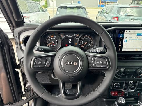 New 2026 Jeep Wrangler Unlimited Sport AWD/4WD image 10