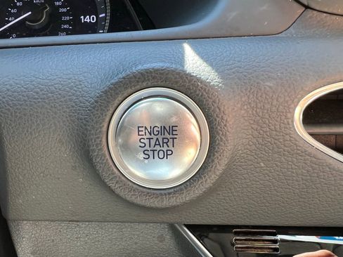 Used 2021 Hyundai Sonata Blue image 31