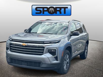 Used 2026 Chevrolet Traverse LT w/ Driver Confidence Package