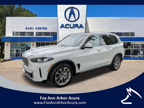 Used 2025 BMW X5 xDrive50e w/ Premium Package AWD/4WD image 1