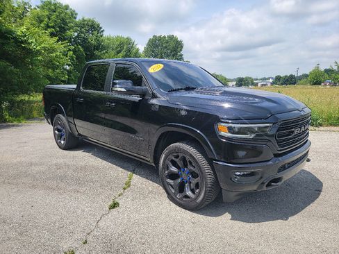 Used 2022 RAM 1500 Limited w/ Night Edition AWD/4WD image 3