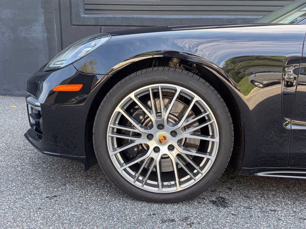 Certified 2023 Porsche Panamera 4S AWD/4WD image 14