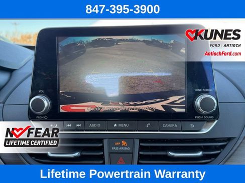 Used 2024 Nissan Altima 2.5 SV image 39