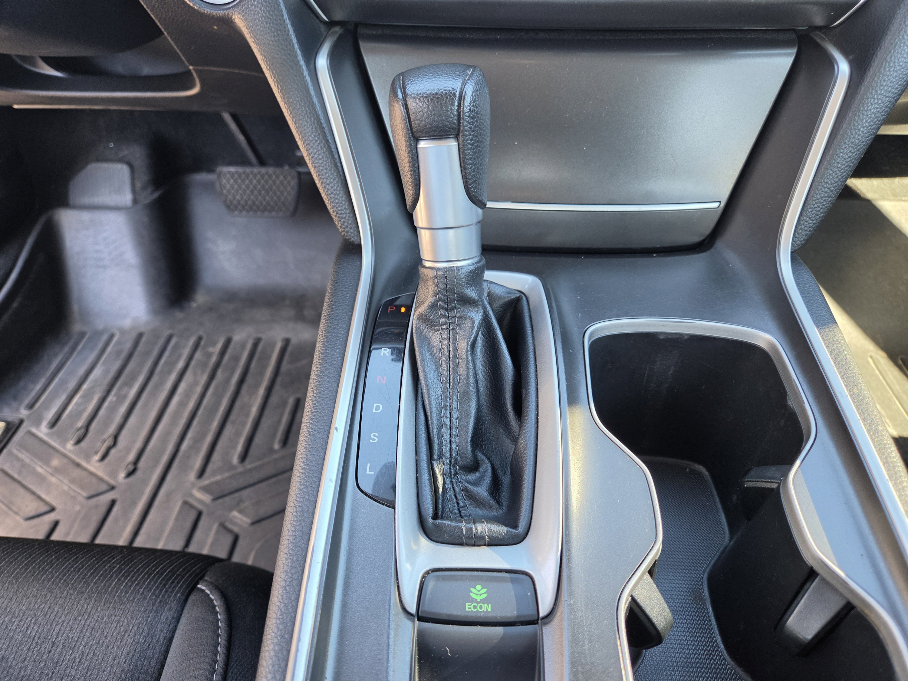 Used 2020 Honda Accord LX image 14