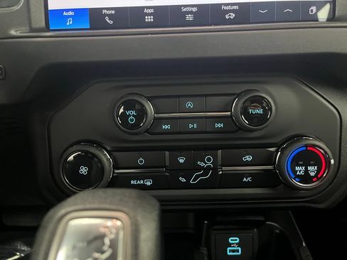 New 2025 Ford Bronco 4-Door AWD/4WD image 6